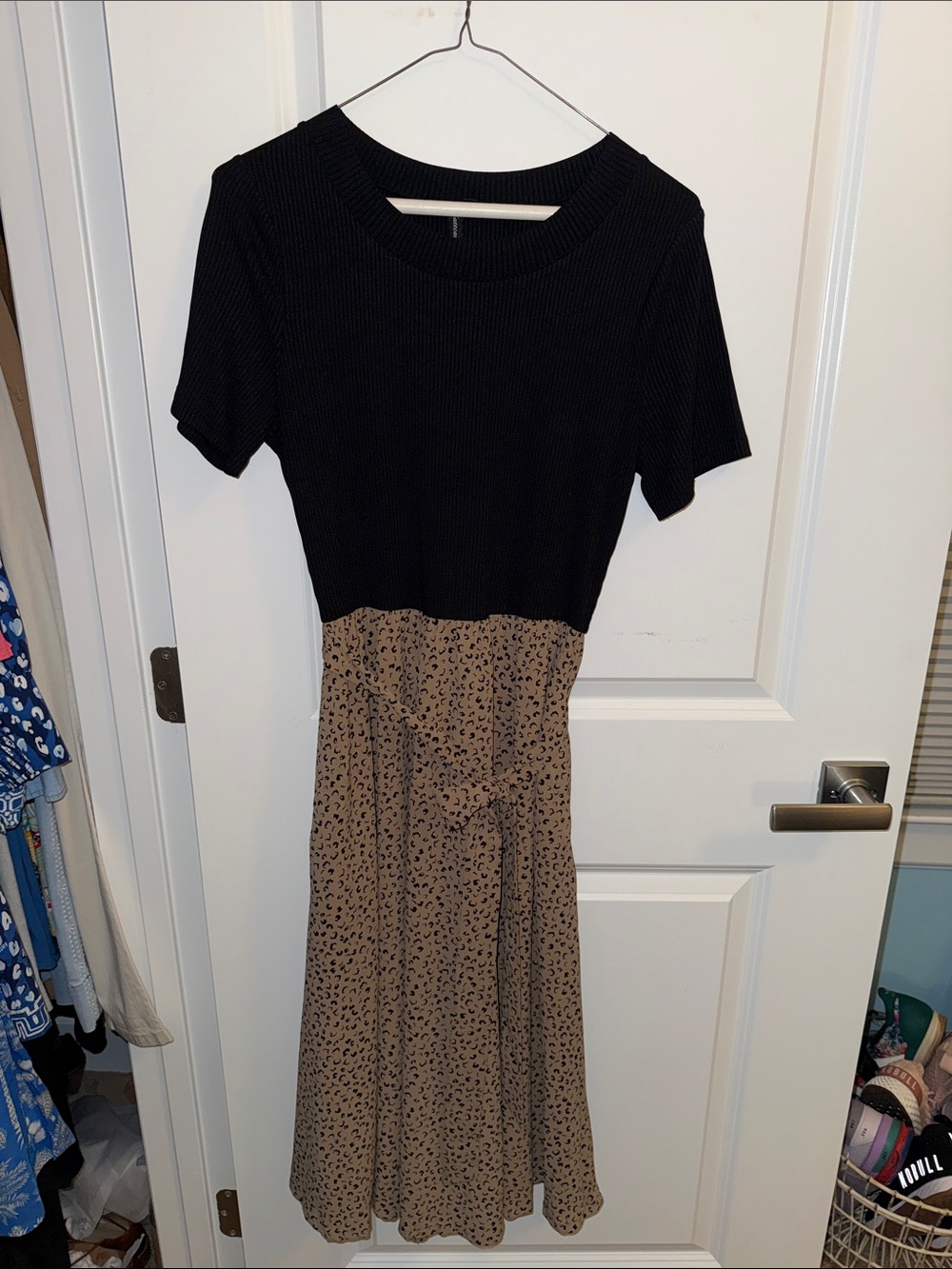Zattcas Black & Animal Print Women's Midi Dress